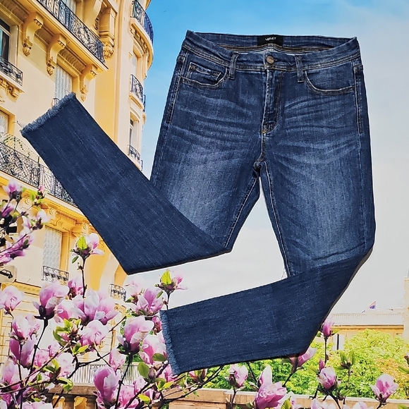 Vervet Denim - Vervet Classic Blue Skinny Jeans Raw Hem Size 28